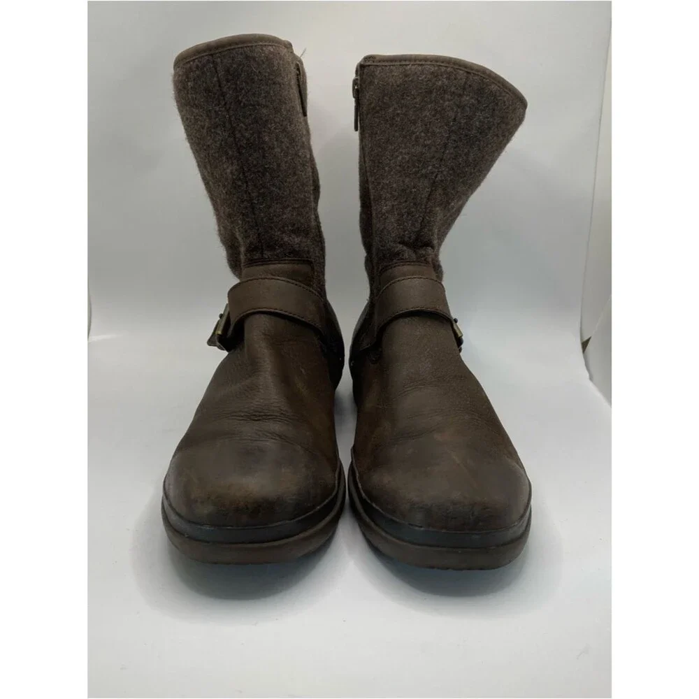 UGG Robbie Waterproof Leather Wool Winter Boots 8 Brown Buckle Gorpcore Cabincor